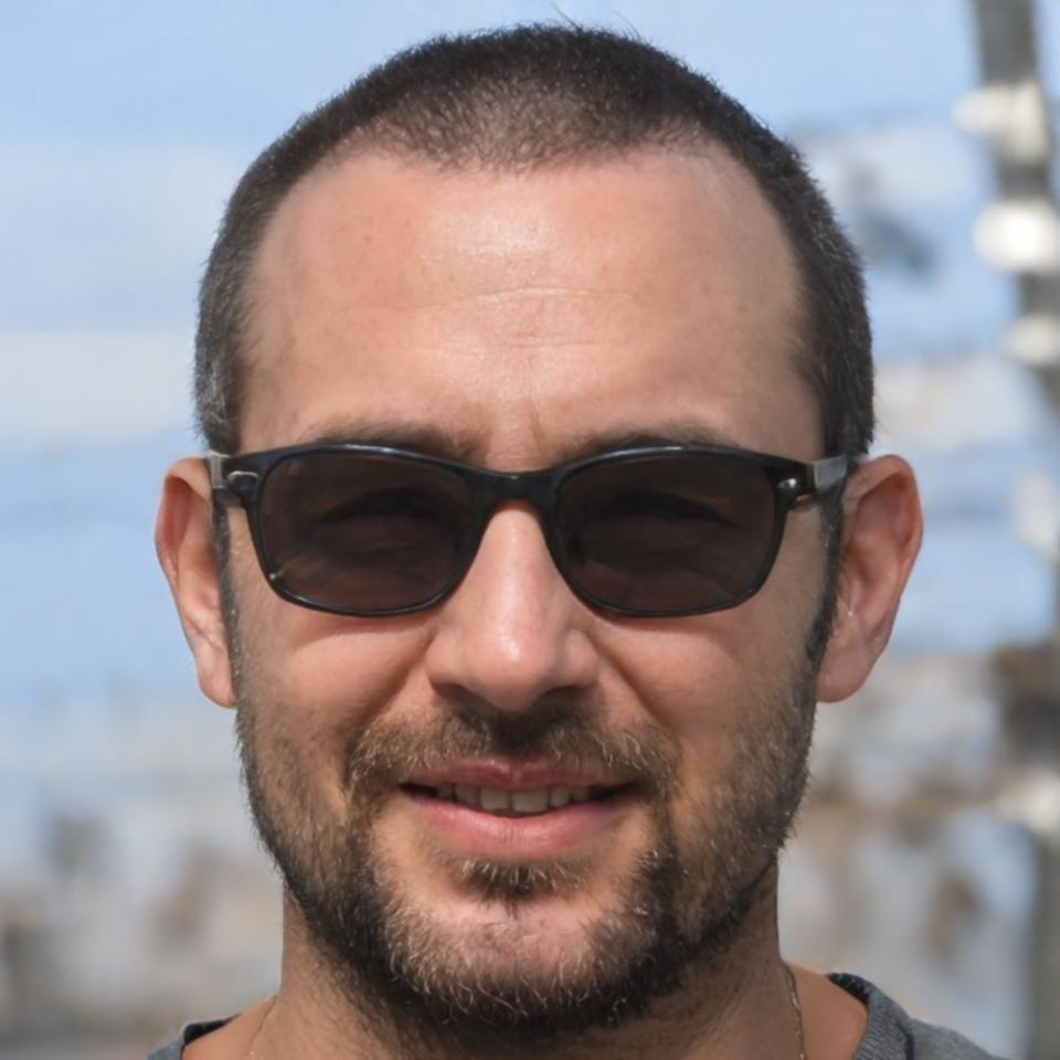 Workshop-Teilnehmer bei Budget-Analyse